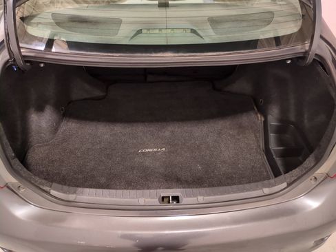 Used 2010 Toyota Corolla LE image 12