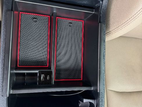 Used 2023 Toyota 4Runner Limited image 38