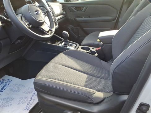 Certified 2025 Subaru Forester Premium AWD/4WD image 16