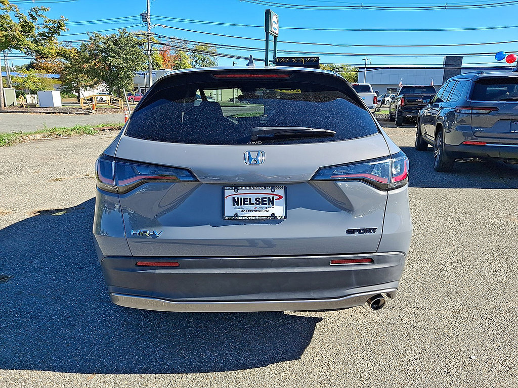 Used 2024 Honda HR-V Sport image 7