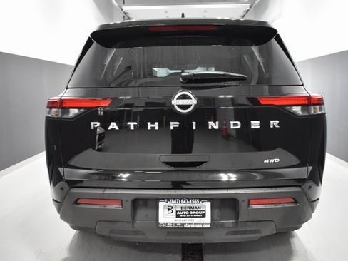 Certified 2024 Nissan Pathfinder S image 9