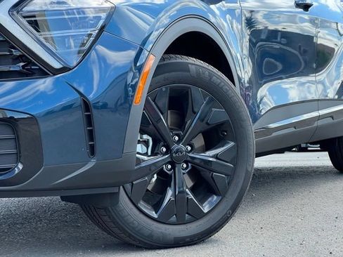 Certified 2025 Kia Sportage X-Line Prestige AWD/4WD image 2