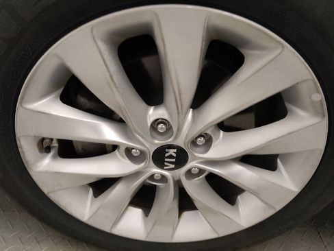 Used 2016 Kia Optima EX FWD image 31