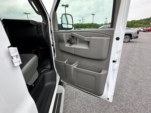 Used 2024 GMC Savana 2500 w/ Driver Convenience Package RWD image 14