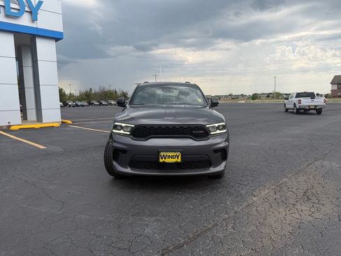 Used 2024 Dodge Durango GT RWD image 7