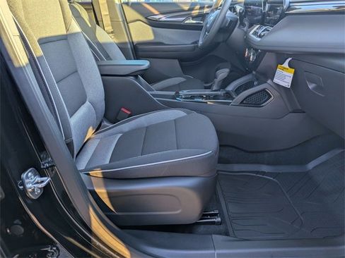 New 2026 Chevrolet TrailBlazer LT w/ Driver Confidence Package image 33