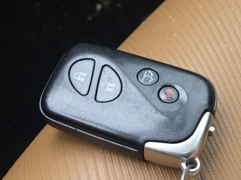 Used 2015 Lexus CT 200h image 19