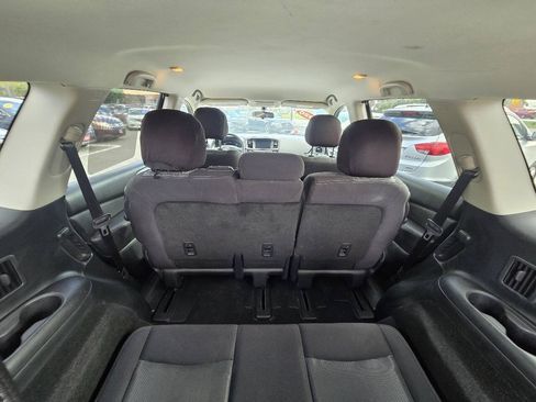 Used 2020 Nissan Pathfinder S AWD/4WD image 30