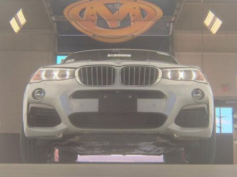 Used 2018 BMW X4 M40i w/ Driving Assistance Package image 3