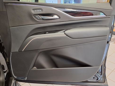 Certified 2024 Cadillac Escalade Sport AWD/4WD image 12