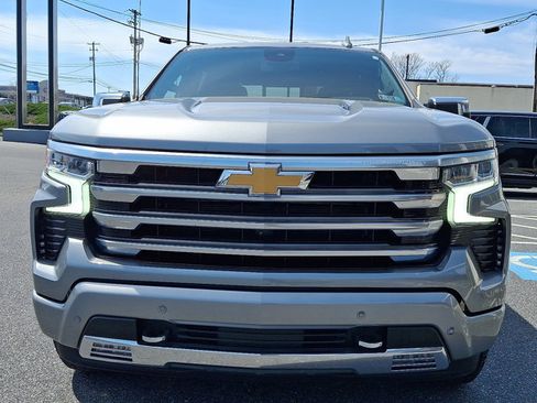 Used 2024 Chevrolet Silverado 1500 High Country image 2