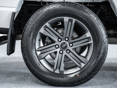 Certified 2023 Ford F150 Lariat w/ Equipment Group 502A High image 27