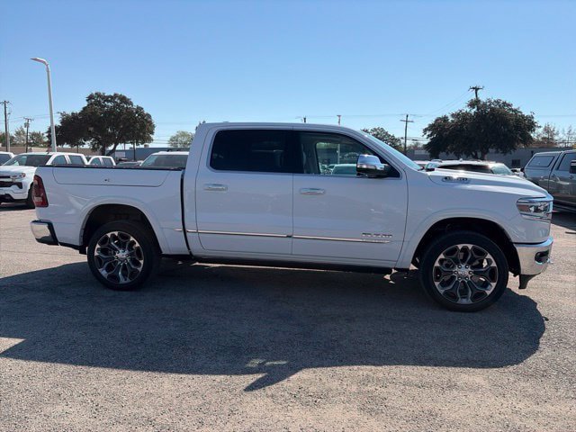 Used 2022 RAM 1500 Limited AWD/4WD image 6