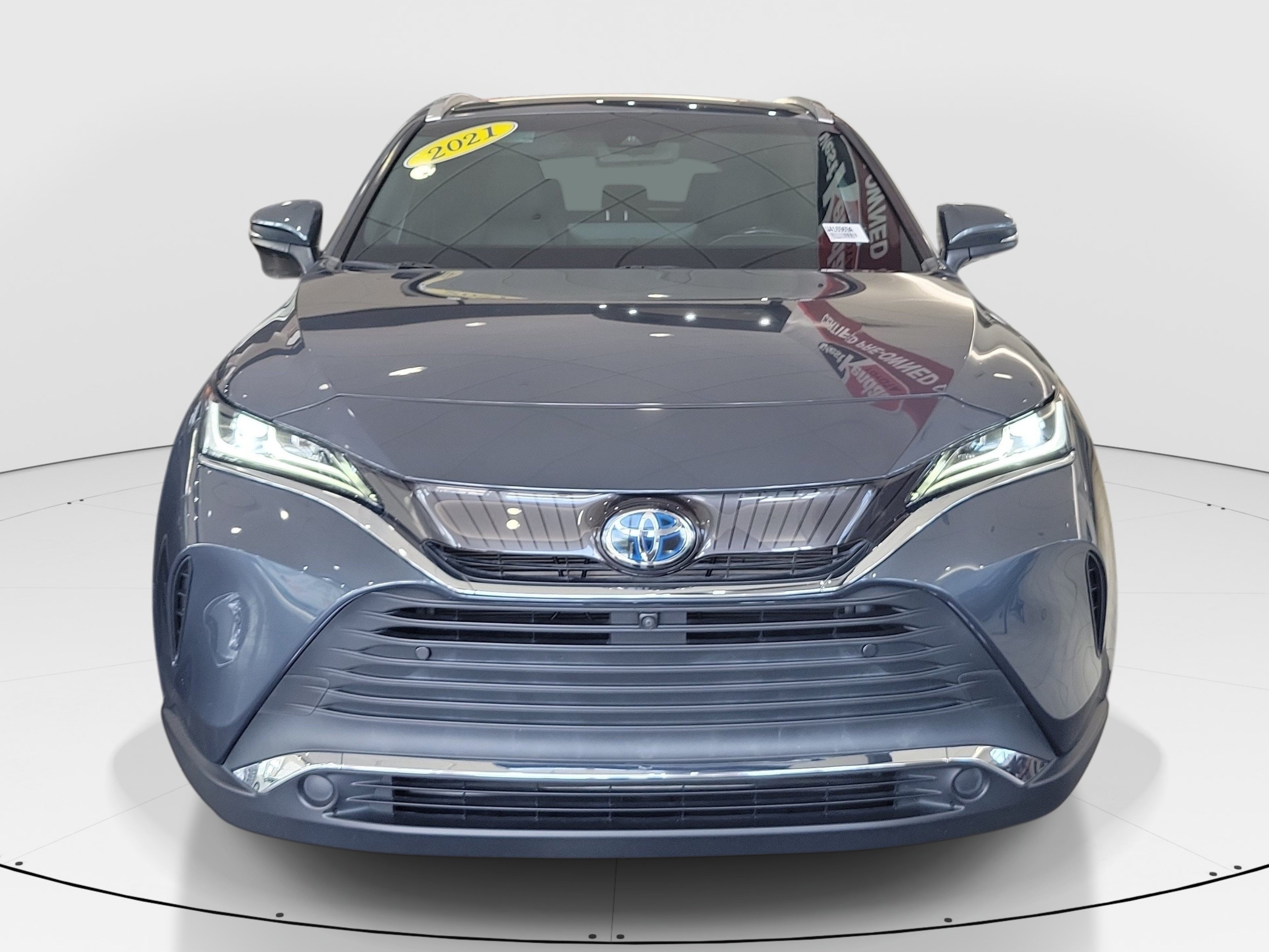 Used 2021 Toyota Venza Limited AWD/4WD image 2