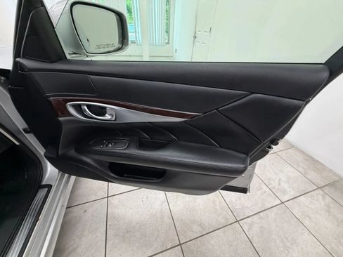 Used 2014 INFINITI Q70 3.7 w/ Premium Package AWD/4WD image 20