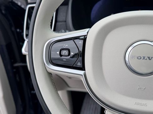 New 2026 Volvo XC90 T8 Ultra w/ Protection Package Premier AWD/4WD image 24