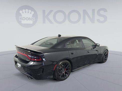 Used 2016 Dodge Charger SRT Hellcat w/ Harman/Kardon Audio Group image 7
