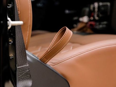 Used 2025 Jeep Gladiator Rubicon w/ Safety Group image 89