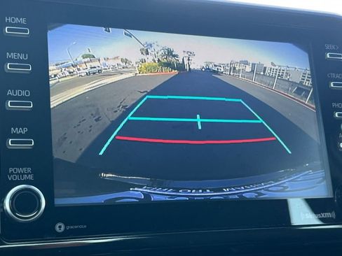 Used 2020 Toyota C-HR XLE image 22