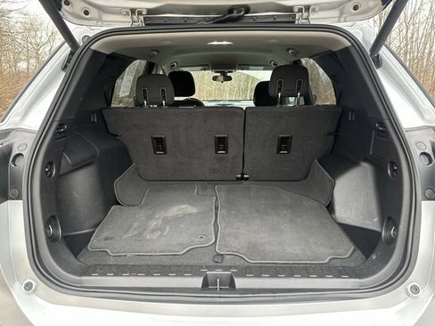 Used 2018 Chevrolet Equinox LT image 16