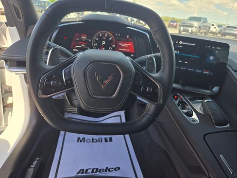 Used 2025 Chevrolet Corvette Stingray Coupe w/ 1LT image 14