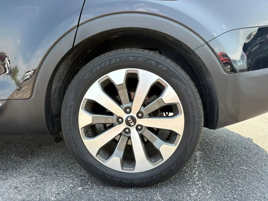 Used 2021 Kia Telluride S AWD/4WD image 33
