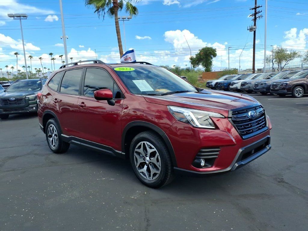 Certified 2024 Subaru Forester Premium AWD/4WD image 1