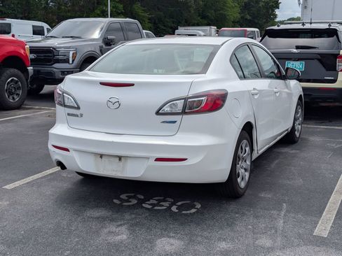 Used 2013 MAZDA MAZDA3 i Sport FWD image 3