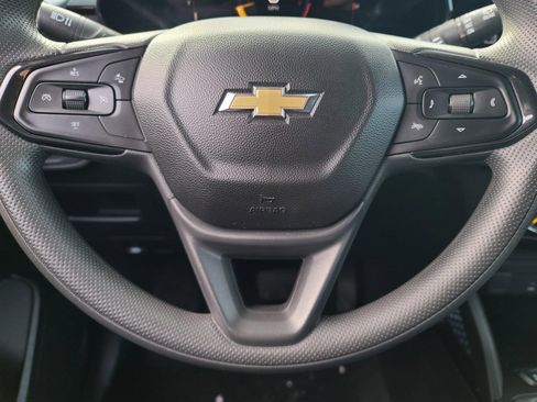 Used 2024 Chevrolet TrailBlazer LS image 29