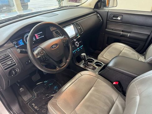 Used 2019 Ford Flex Limited w/ Limited Appearance Package AWD/4WD image 12
