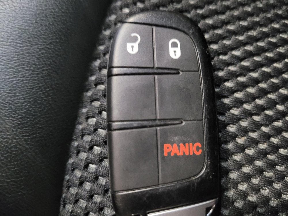 Used 2019 Dodge Journey Crossroad AWD/4WD image 32