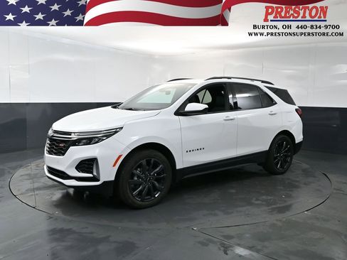 Used 2023 Chevrolet Equinox RS AWD/4WD image 1