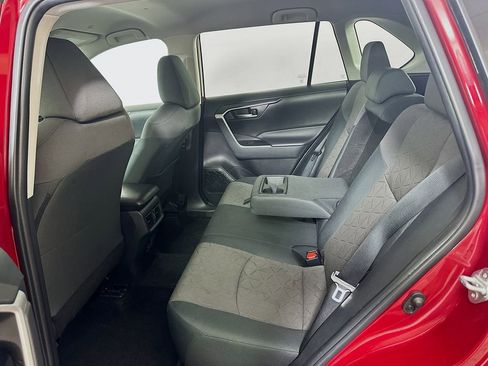 Used 2023 Toyota RAV4 XLE FWD image 16