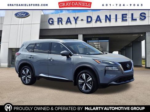 Used 2023 Nissan Rogue SL w/ SL Premium Package FWD image 1