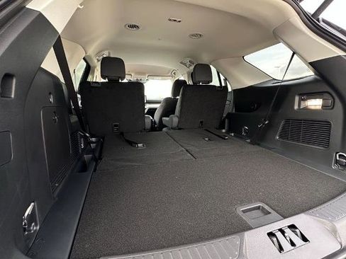 New 2026 Ford Explorer Active image 30