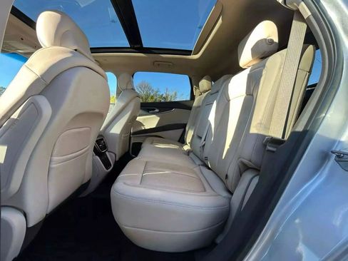 Used 2019 Lincoln Nautilus Reserve image 27