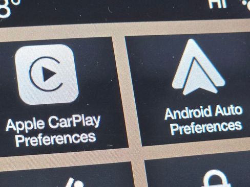 Used 2017 Lincoln MKC Select w/ Select Plus Package image 5