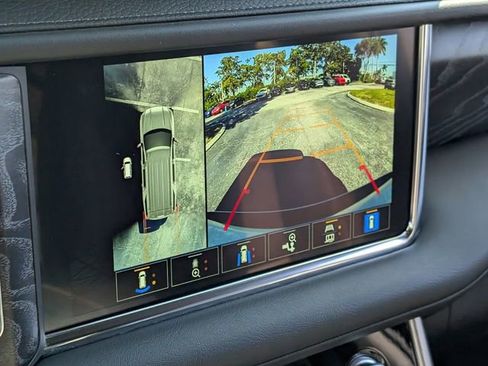 Used 2023 GMC Yukon Denali image 26