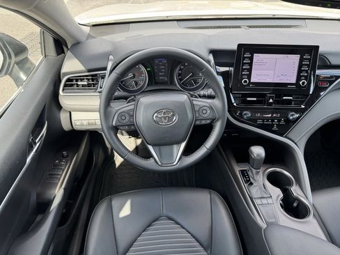 Used 2023 Toyota Camry SE w/ Convenience Package image 20