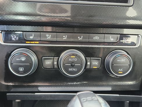 Used 2015 Volkswagen GTI Autobahn image 31