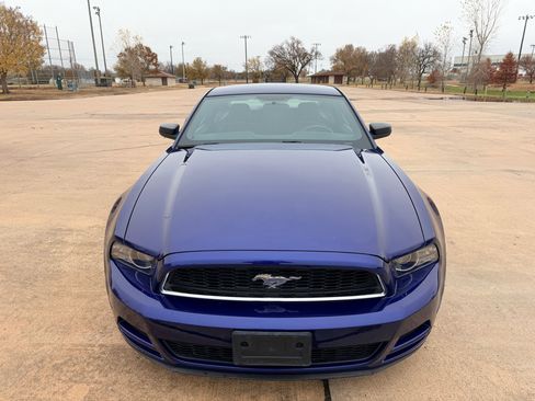 Used 2014 Ford Mustang Coupe image 6