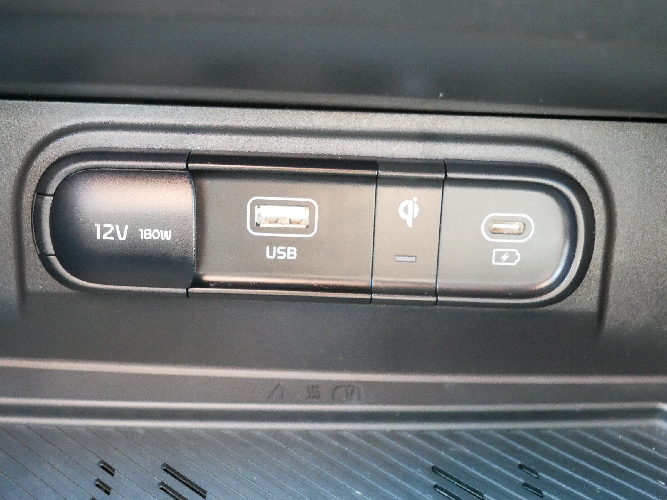Certified 2024 Kia Sportage X-Pro Prestige AWD/4WD image 33