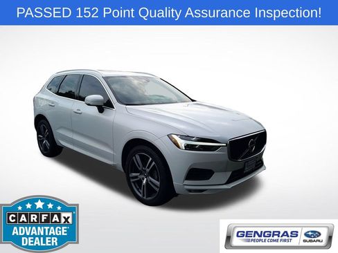 Used 2021 Volvo XC60 T5 Momentum w/ Premium Package AWD/4WD image 1