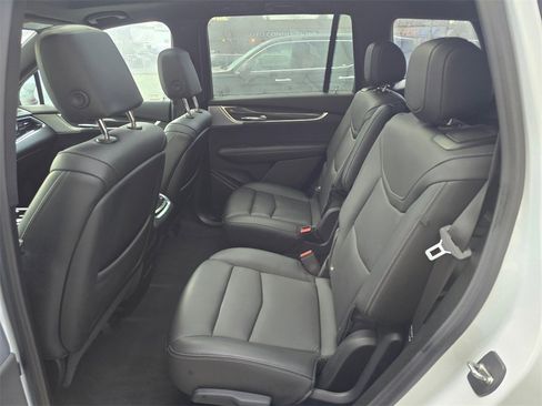 Certified 2023 Cadillac XT6 Sport image 16