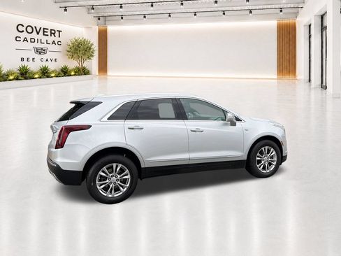 Used 2020 Cadillac XT5 Premium Luxury FWD image 11