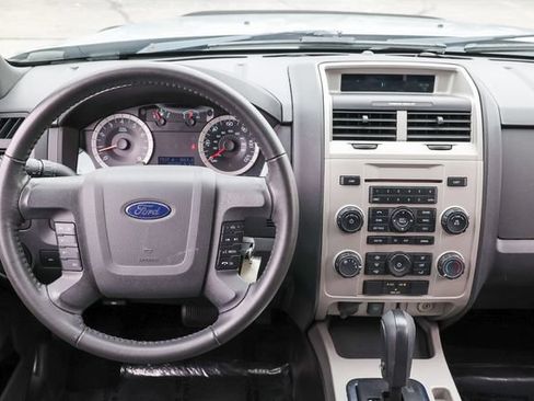 Used 2012 Ford Escape XLT FWD image 7