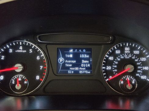 Used 2016 Kia Sorento EX image 23