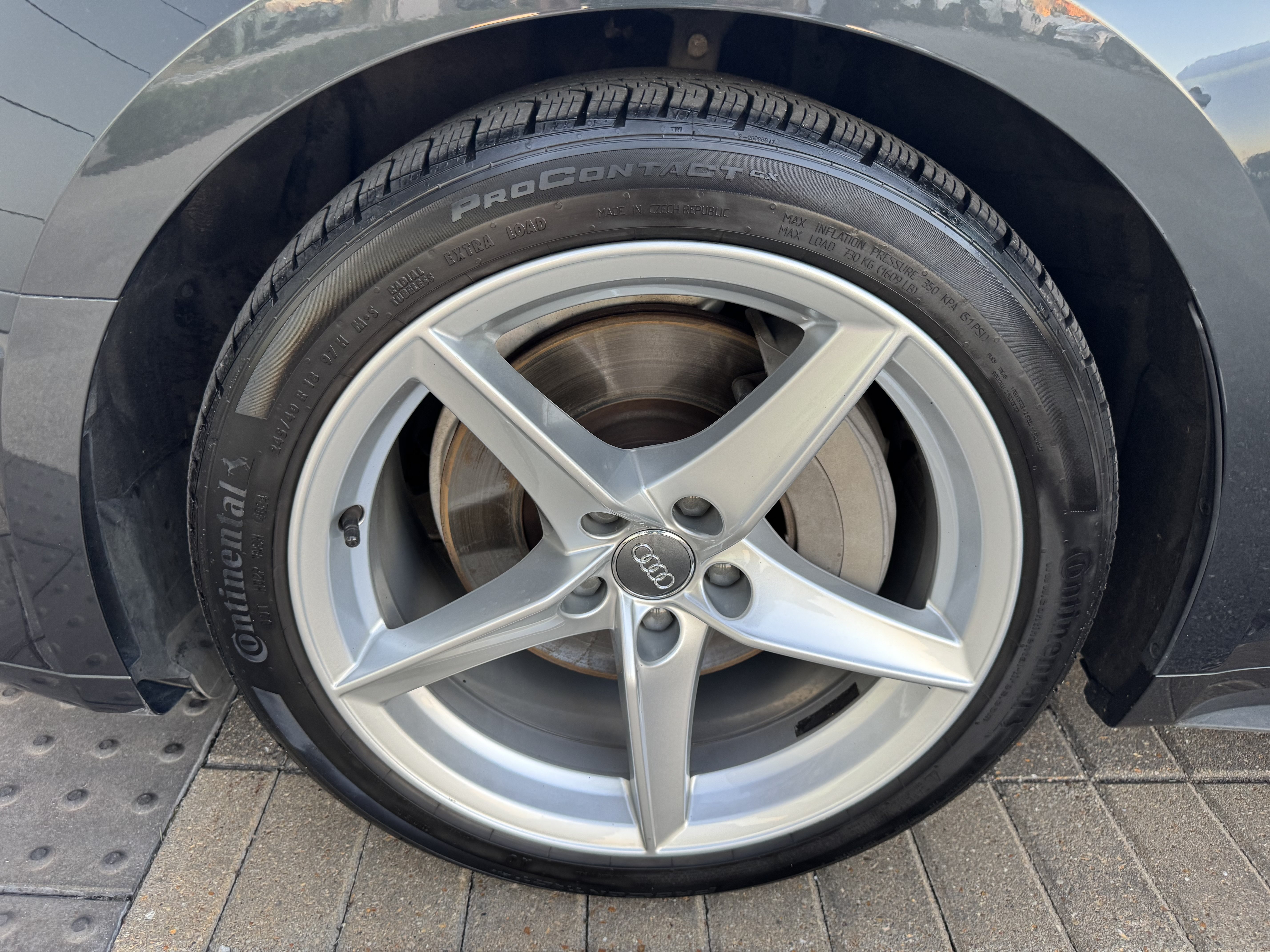 Used 2018 Audi A5 2.0T Premium Plus w/ Premium Plus AWD/4WD image 9