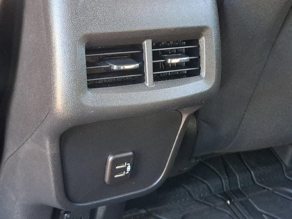 Certified 2024 Chevrolet Equinox LT FWD image 15