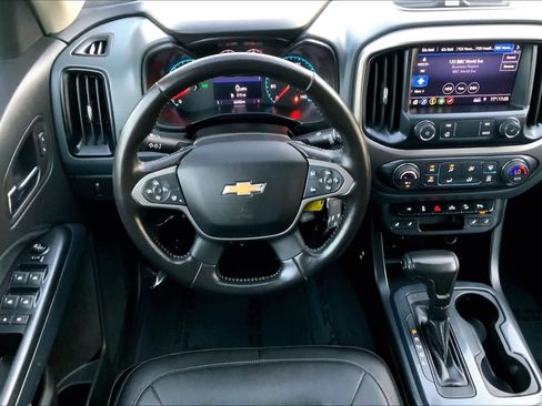 Used 2020 Chevrolet Colorado Z71 image 5